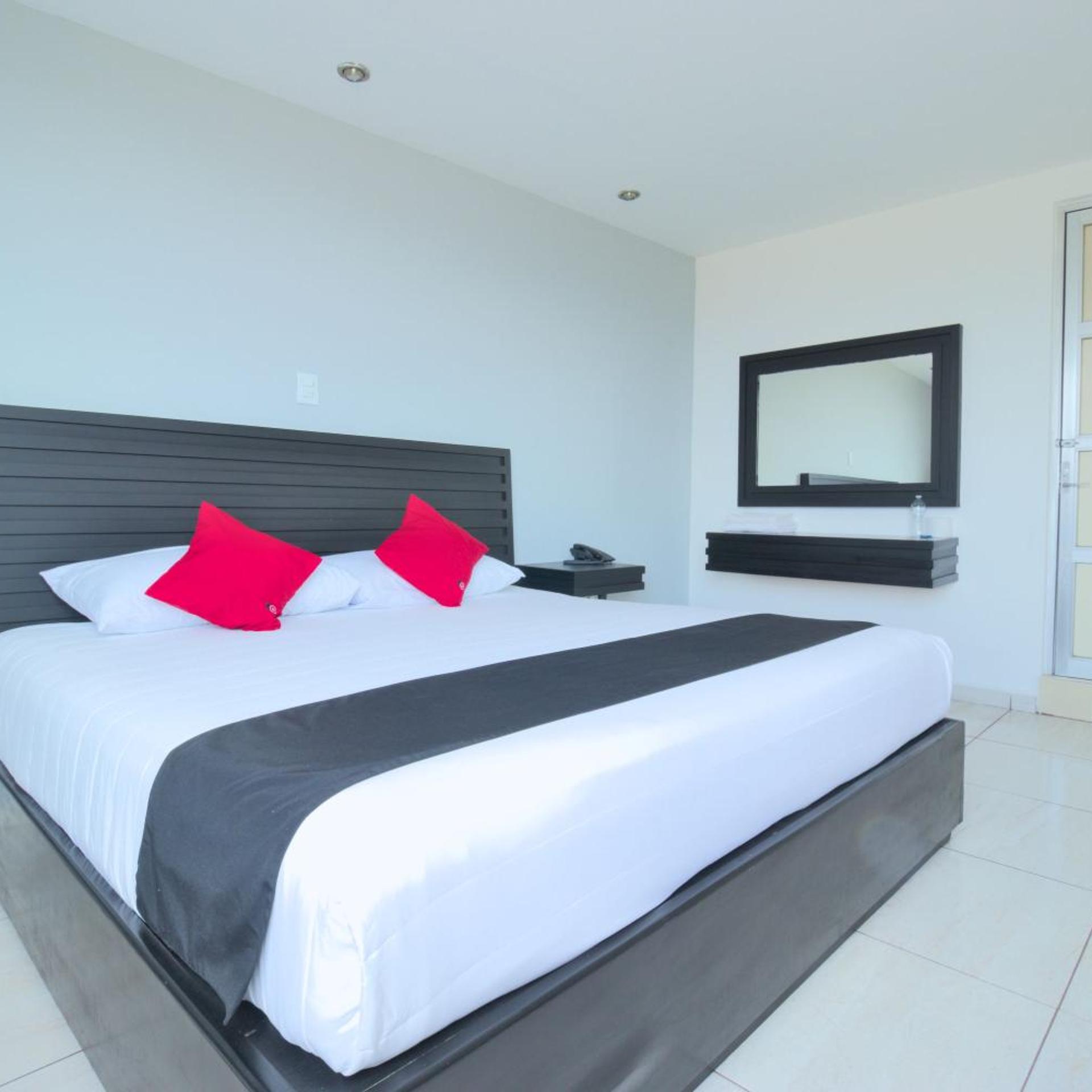 Deluxe, Double Bed