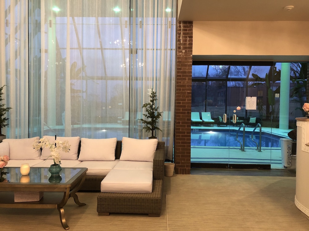 Glen Cove Mansion Hotel 13/51