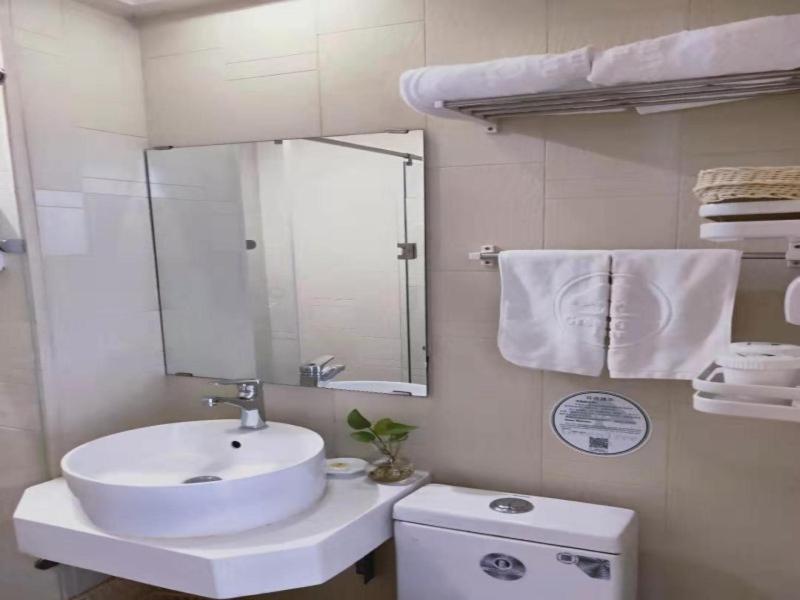 GreenTree Inn Tianjin Xiqing District Zhongbei Town Zhongbei Avenue Shell Hotel 31/32