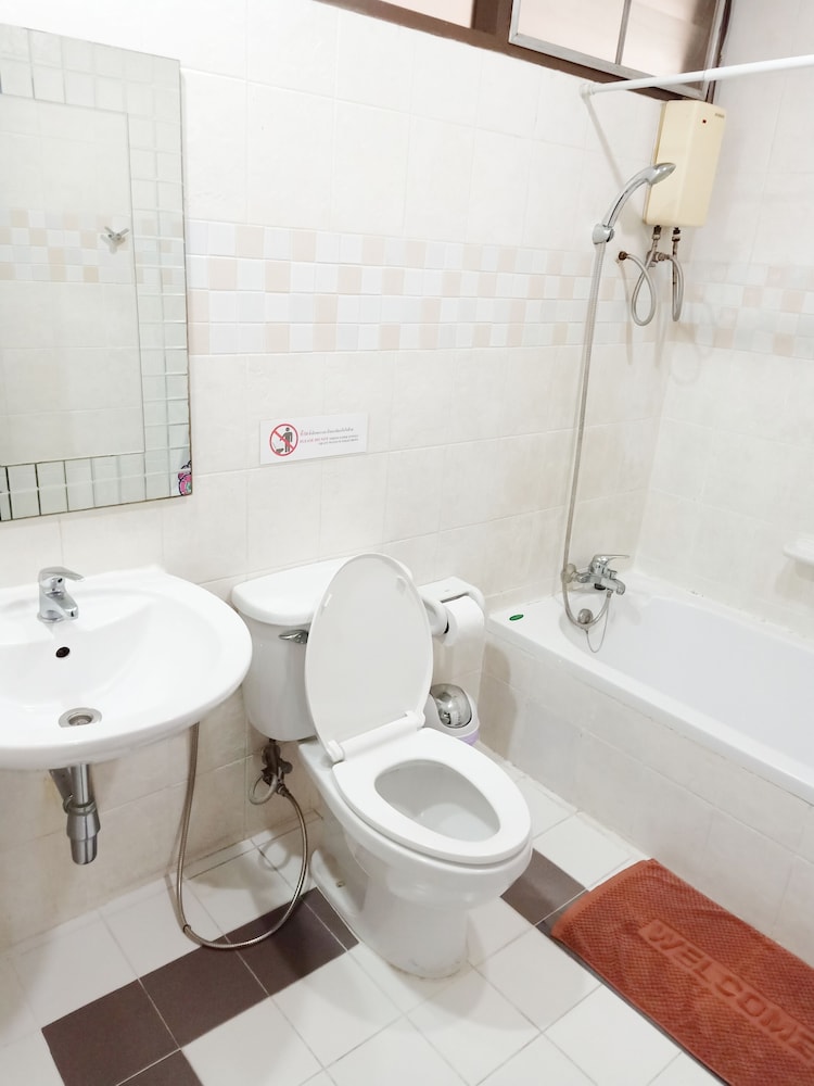 Le Vanvarothai Saladaeng Residence 45/50