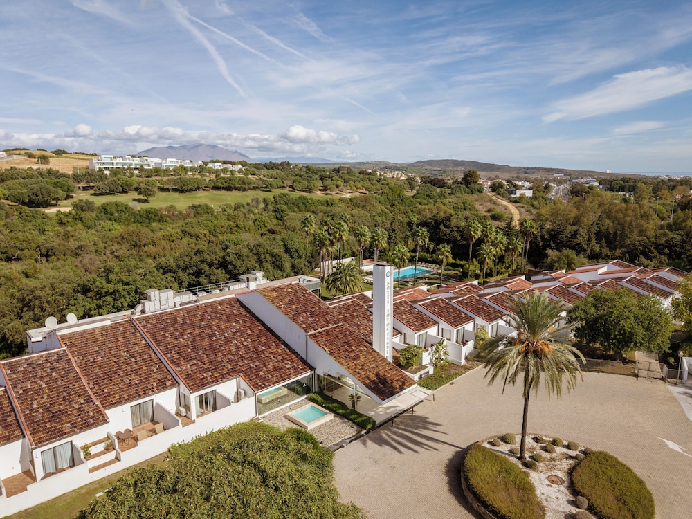 Hotel Encinar de Sotogrande (ex NH Sotogrande) 65/67