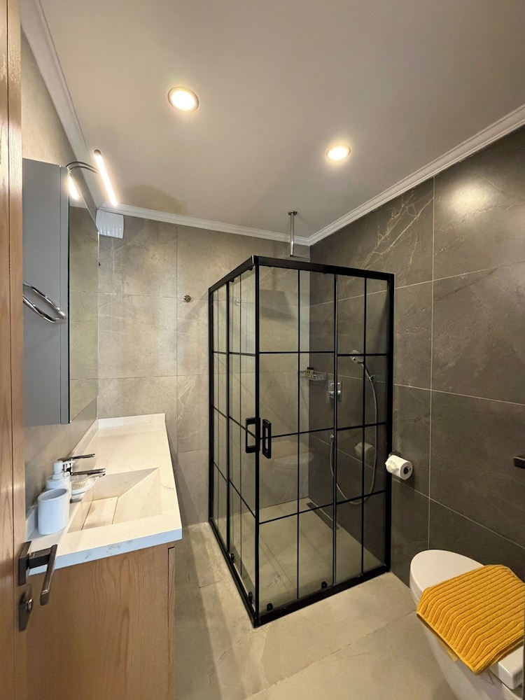 Kaleli Deluxe Homes 35/39
