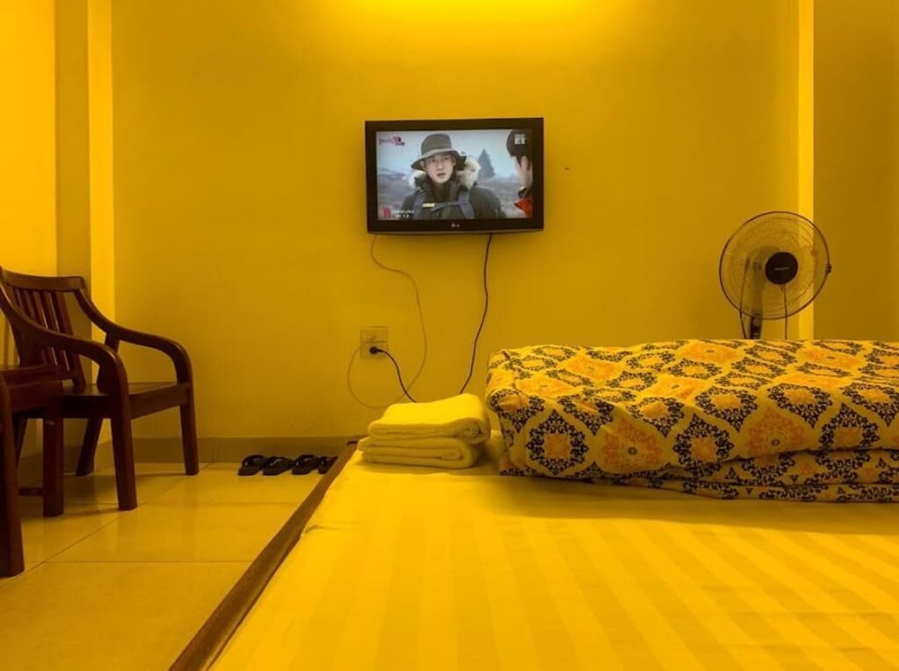 Au Viet Hotel 37/52