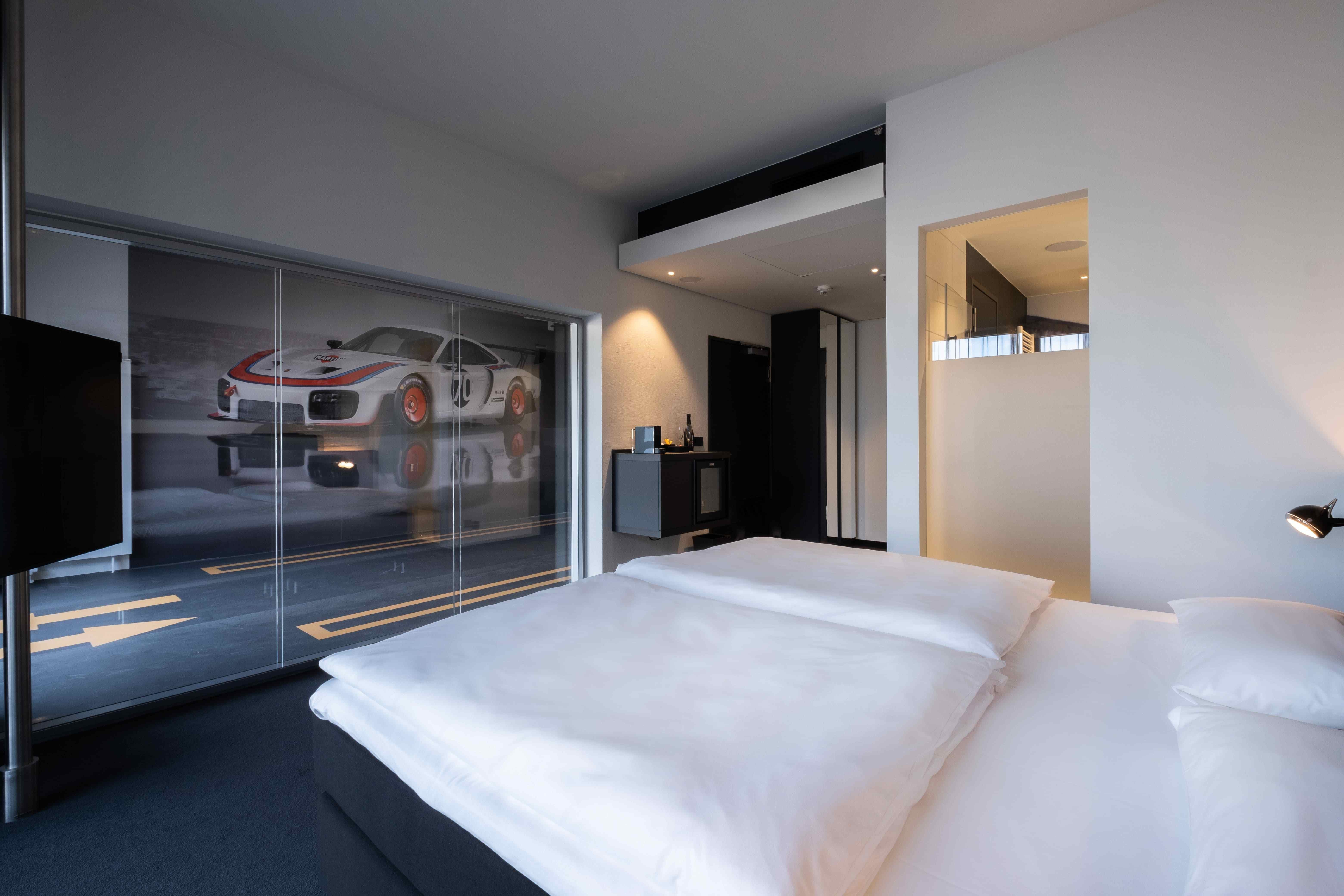 V8 Hotel Koln @ Motorworld 8/34