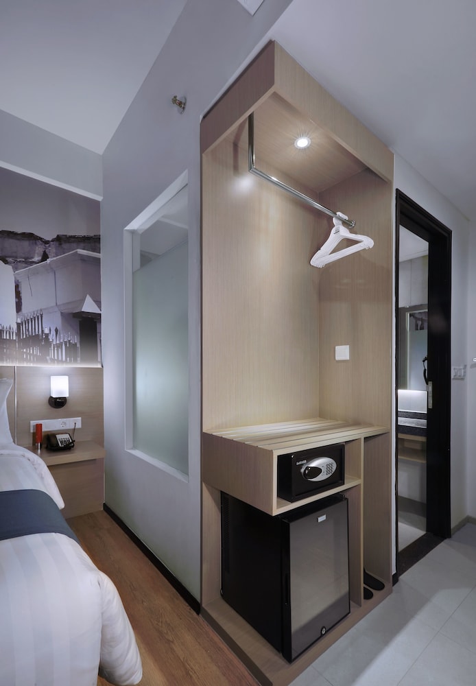 Neo Plus Waru Sidoarjo 30/30