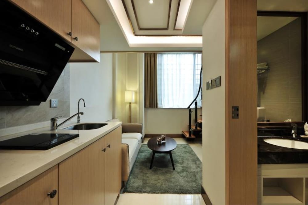 Shenzhen Mint International Apartment 32/34