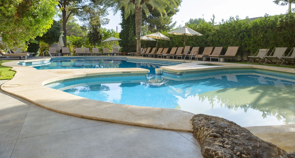 Es Baulo Petit Hotel 7/68