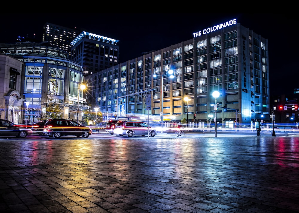 Colonnade Hotel 36/46