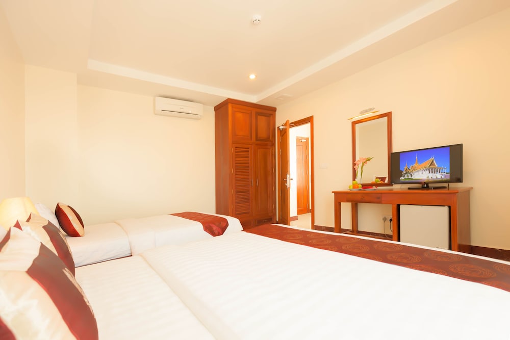 Kirirom Crystal Hotel 23/51