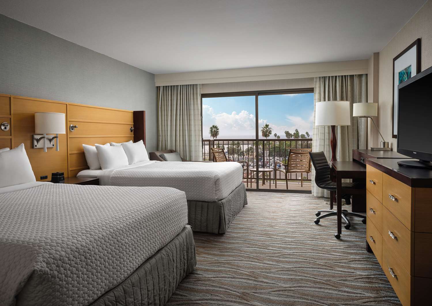 Sonesta Redondo Beach Marina 23/39