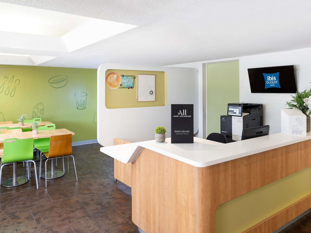 ibis budget Campbelltown 48/57