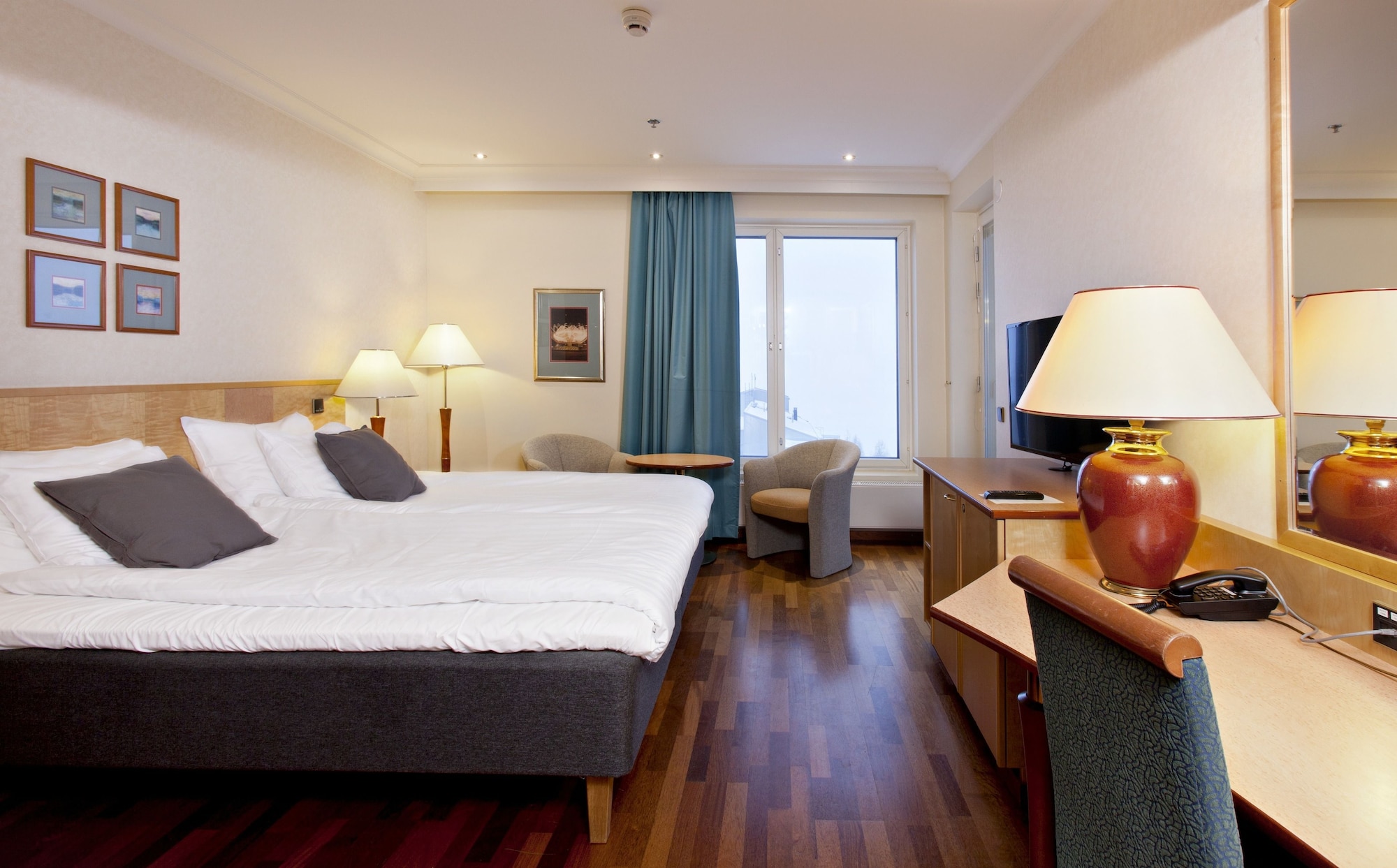 rooms