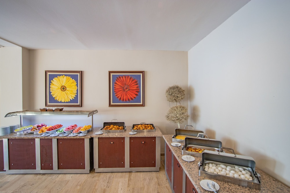 Marbas Select Beach - Adults Only (+14) 35/50