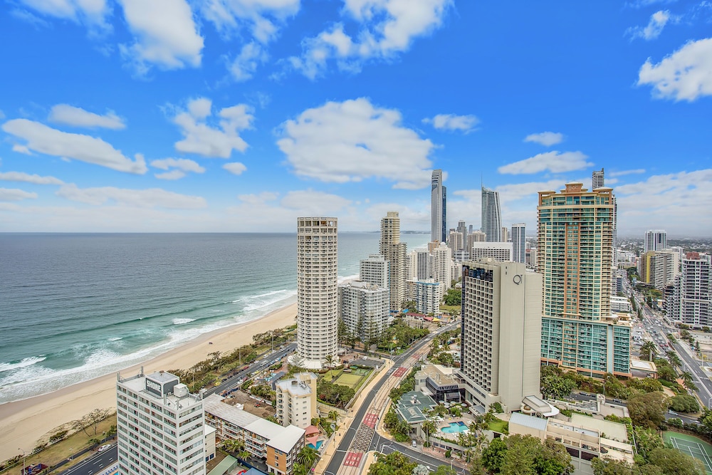 Mantra Sun City Surfers Paradise 33/64