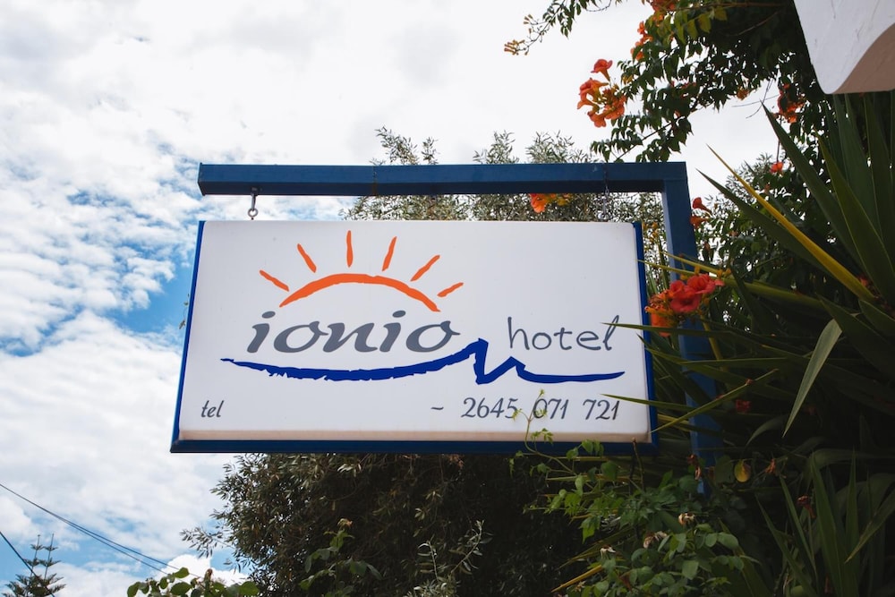 Ionio Hotel 5/74