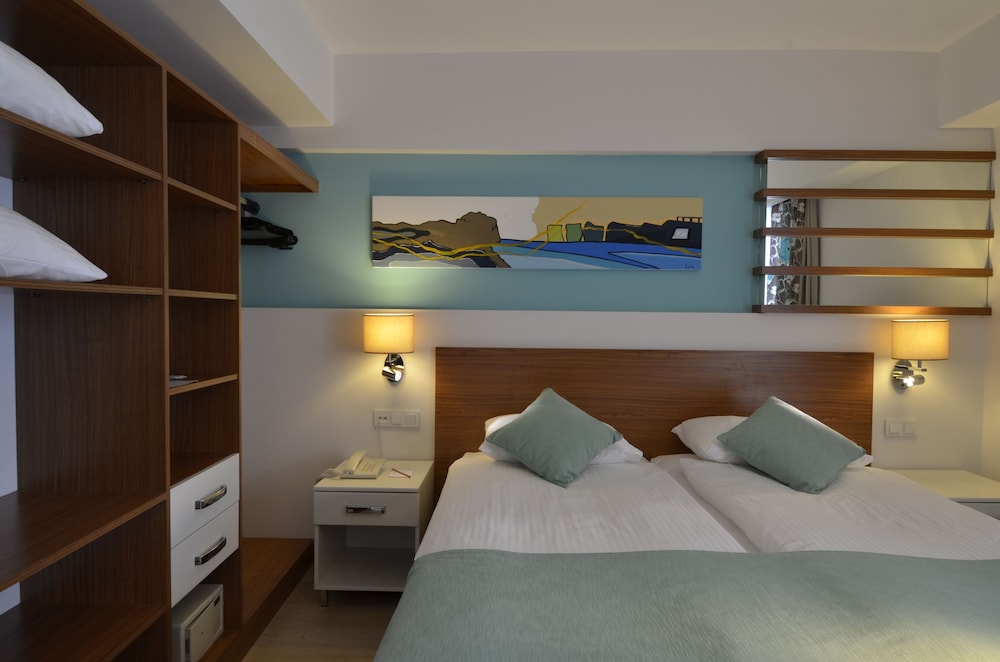 Calimera Side Resort 11/48