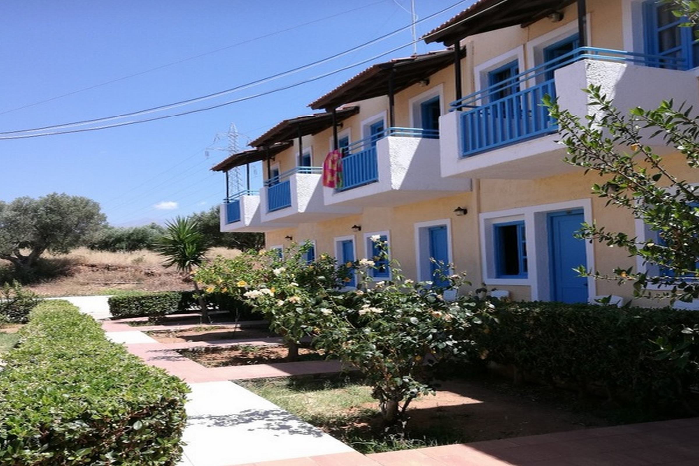 Mareva Apartments 20/25
