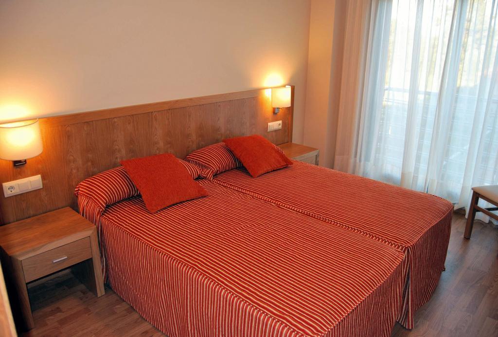 APARTAMENTOS MARSIL 6/26