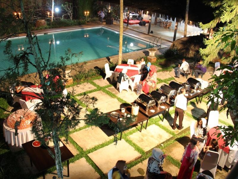 Augusta Sukabumi Hotel 26/28