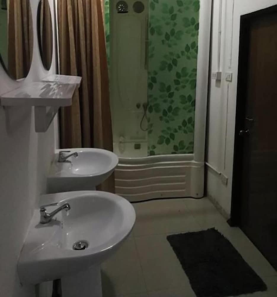 Chiangmai Gate Capsule Hostel 47/50