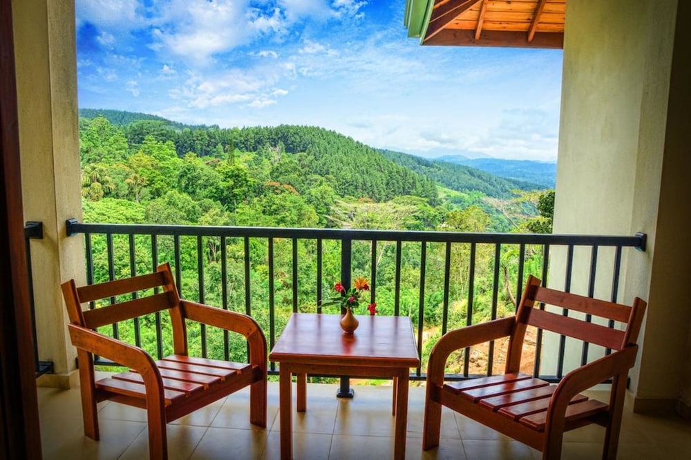 Kandy Grand Hills 27/50