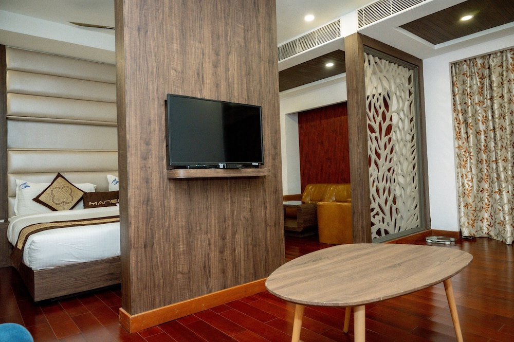 Hotel Mansha Regency 37/50