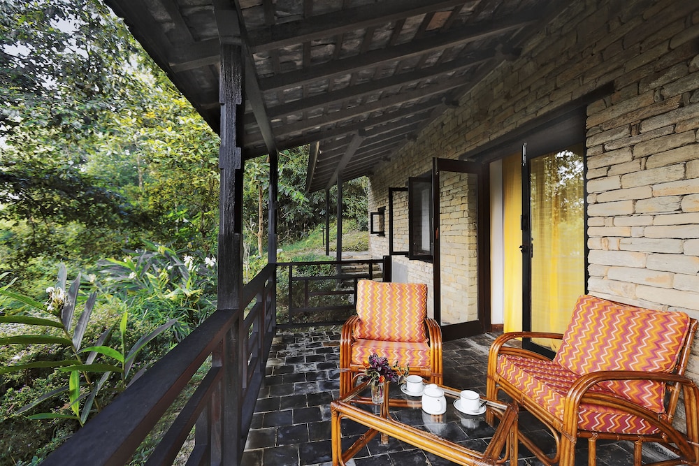 Tiger Mountain Pokhara Lodge 37/40
