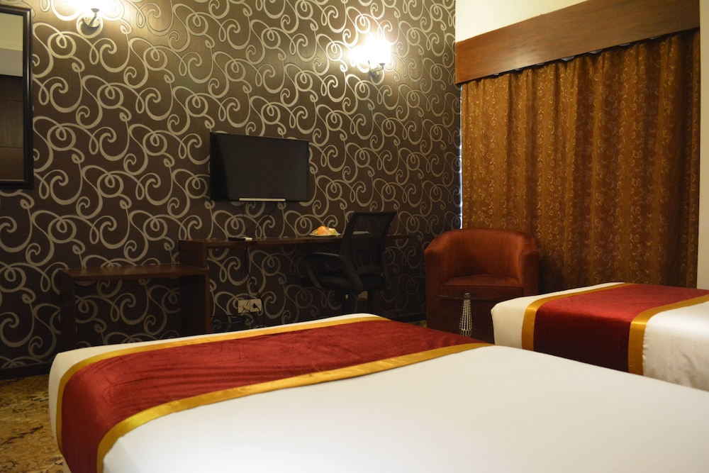 GRAND ORIENTAL HOTEL 26/60