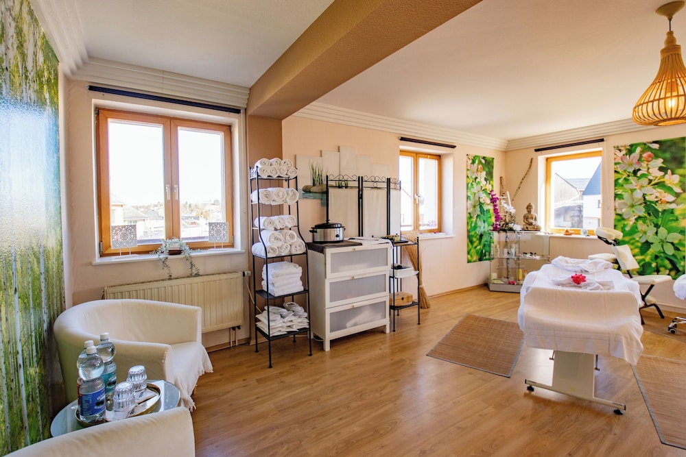Erzgebirgshotel Freiberger Hohe 23/50