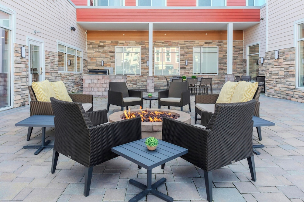 Residence Inn by Marriott Detroit Sterling Heights 15/34