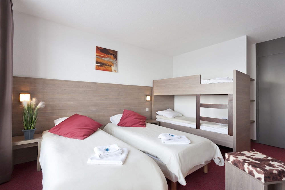 غرفة عائلية بسرير بطابقين، Hotel Club Mmv Les Melezes 4/6