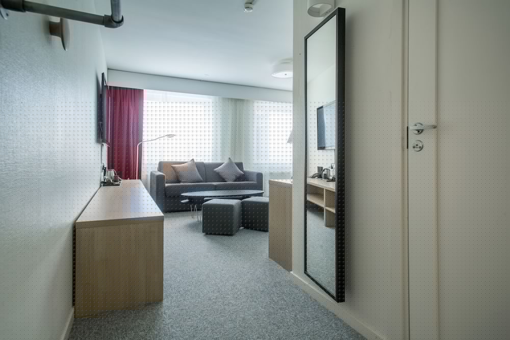 First Hotel Dragonen 27/72