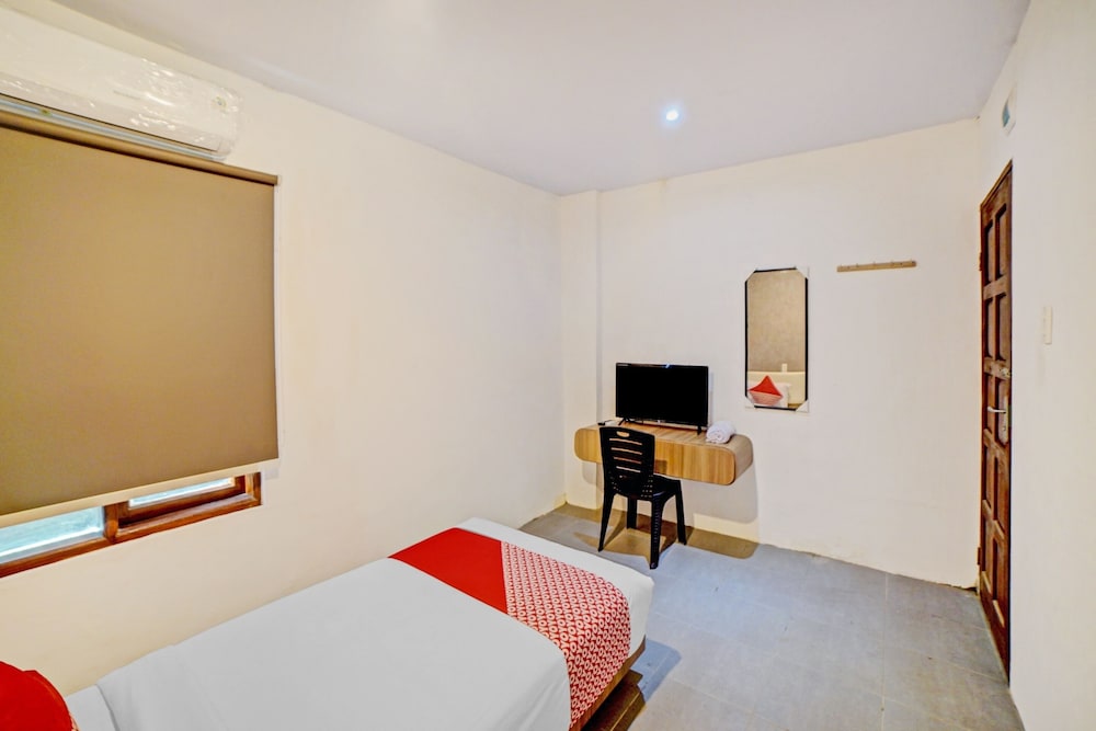 OYO 90559 Gamacity Residence 19/25
