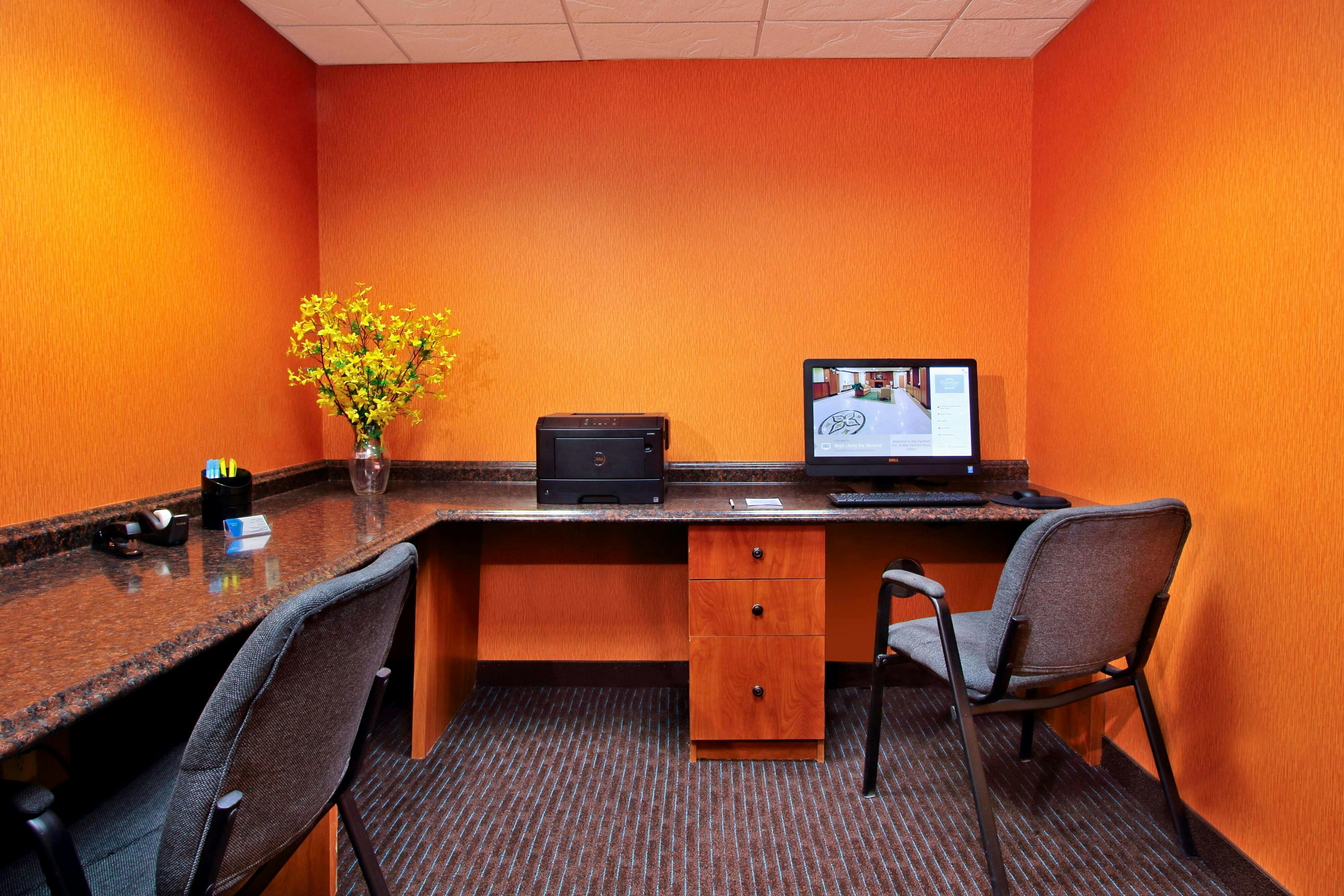 Fairfield Inn And Suites By Marriott Fairfield Napa Valley 8/9