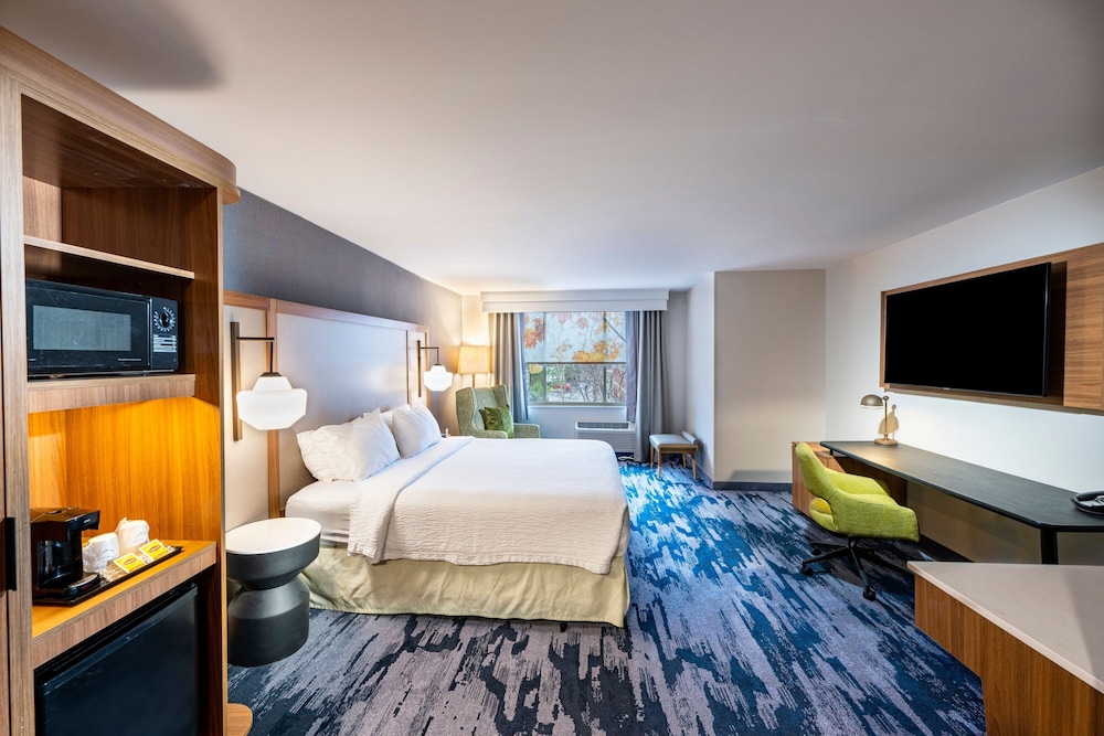 Fairfield Inn & Suites St. Louis Chesterfield 11/23