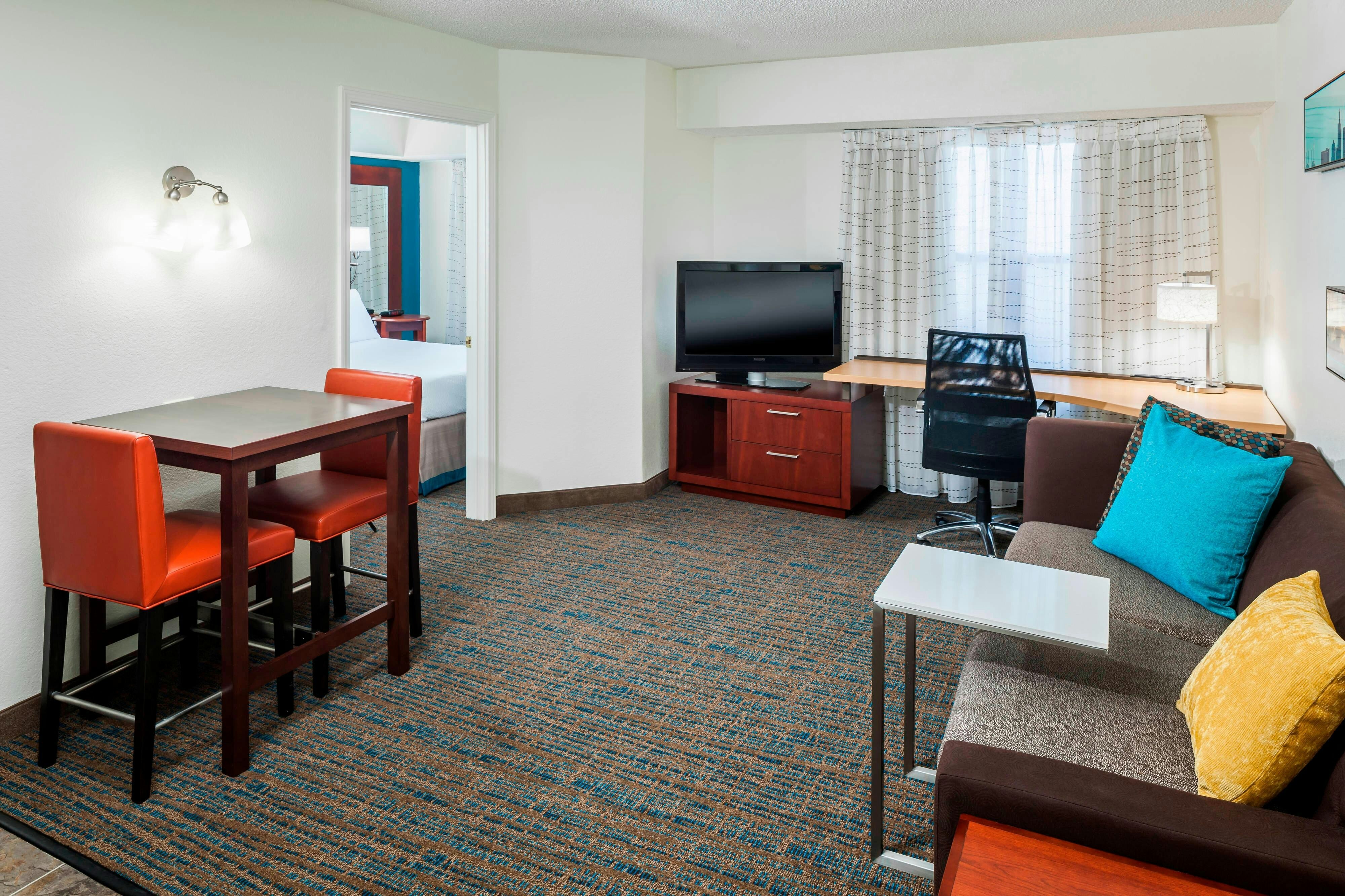Residence Inn by Marriott Kansas City Overland Park 33/50