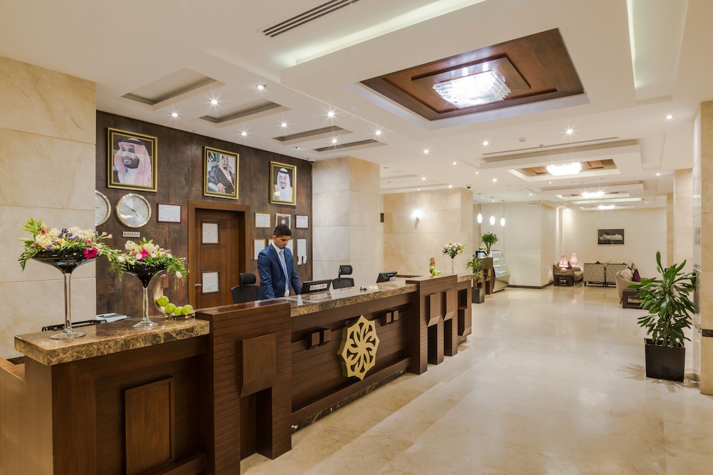 Lobby at Naviti Warwick Al Khobar Hotel, AL KHOBAR