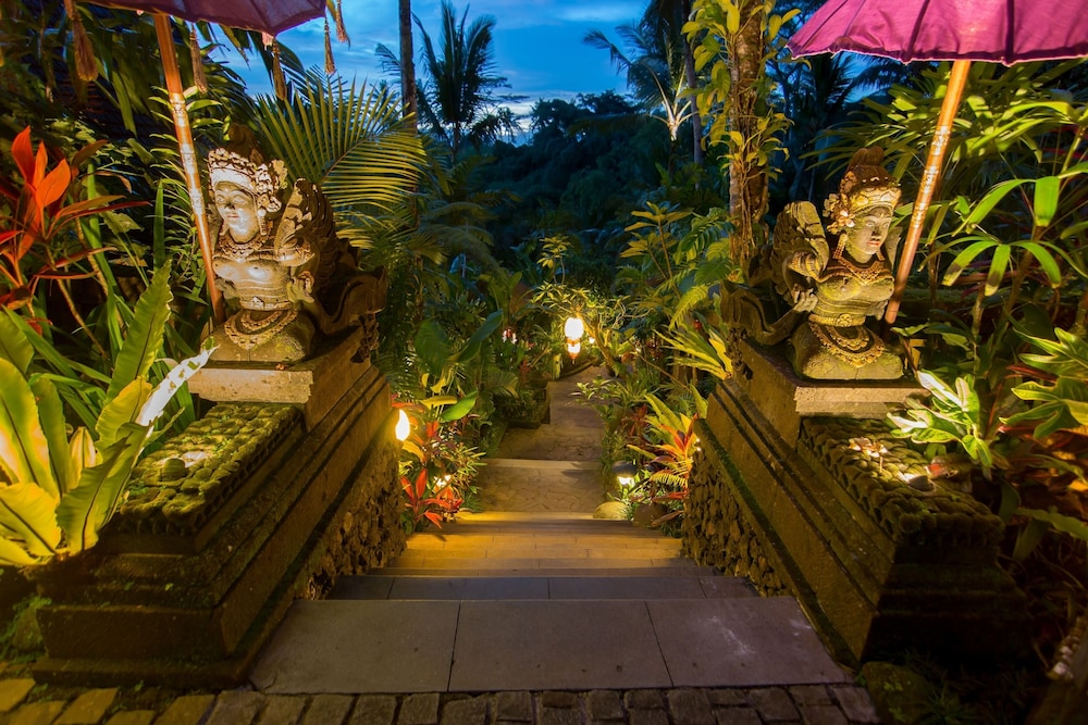 Bidadari Private Villas Retreat 64/74