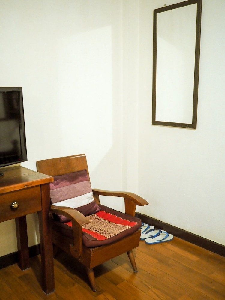 Rustic Guesthouse 41/50