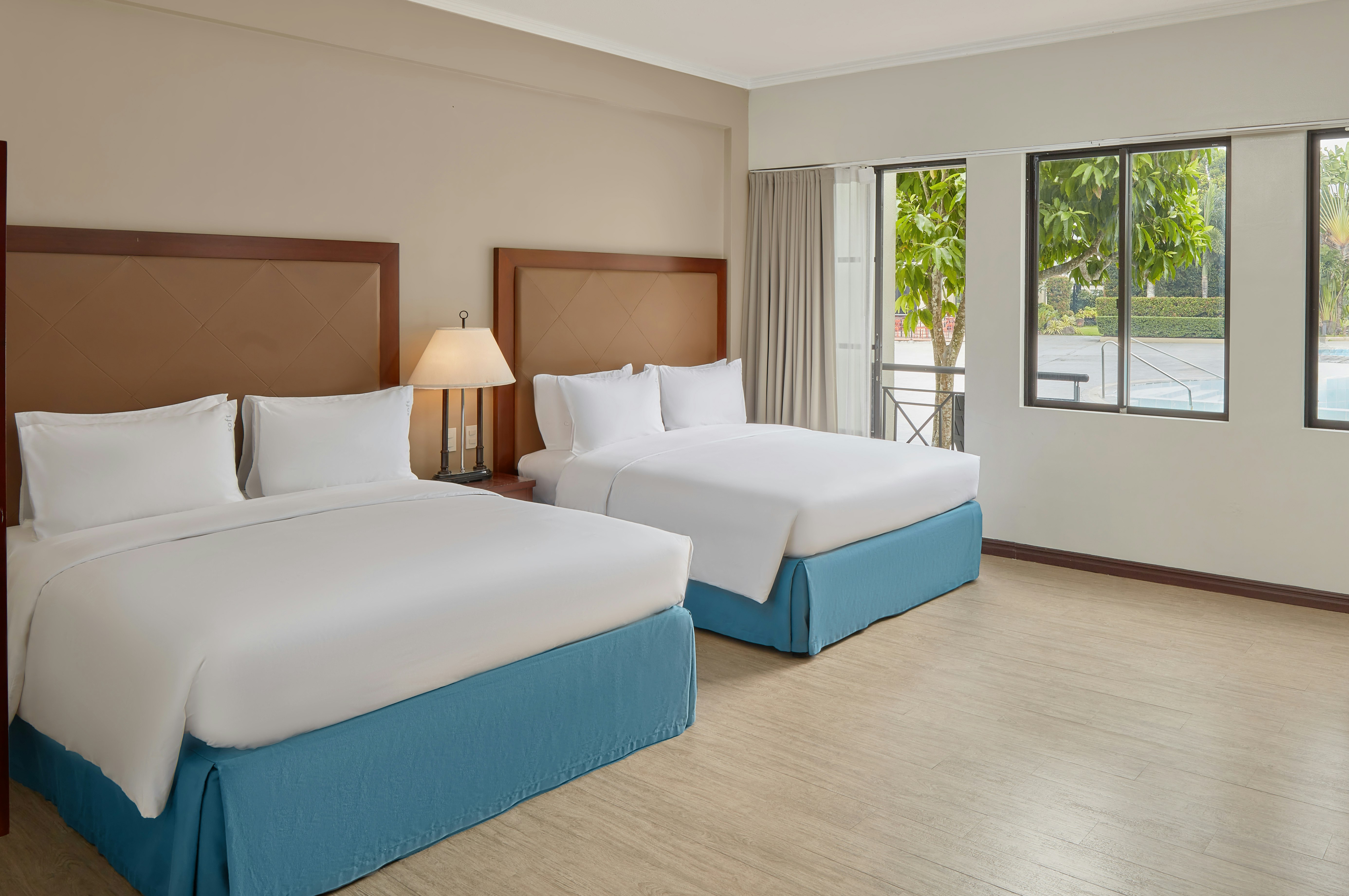 Suite, 2 Queen Beds, Balcony, Pool Access