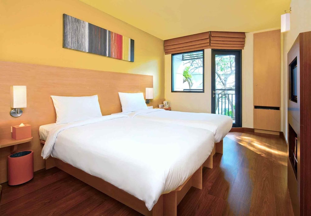 Ibis Hua Hin 24/68
