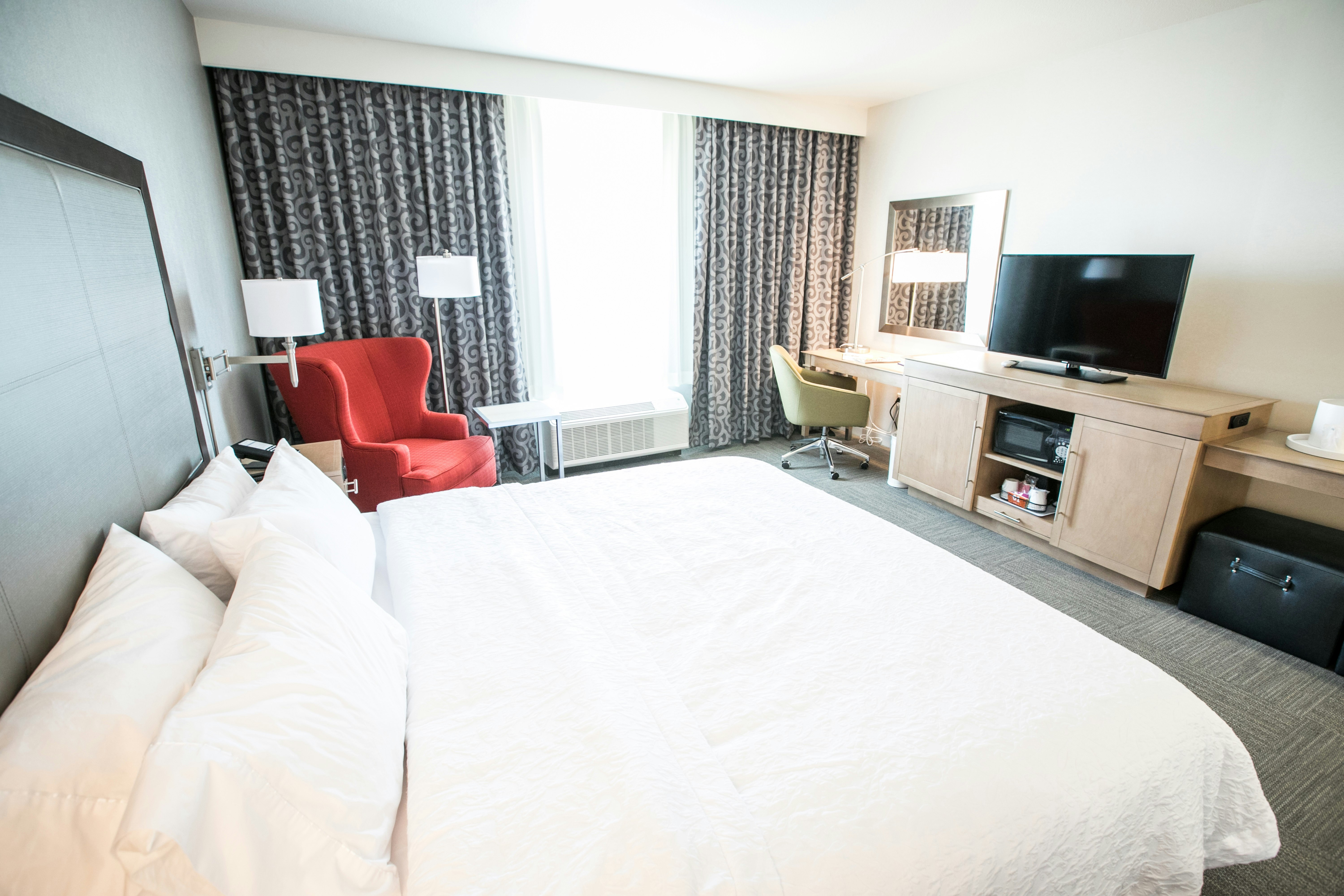 Hampton Inn & Suites Tempe/Phoenix Airport 10/68