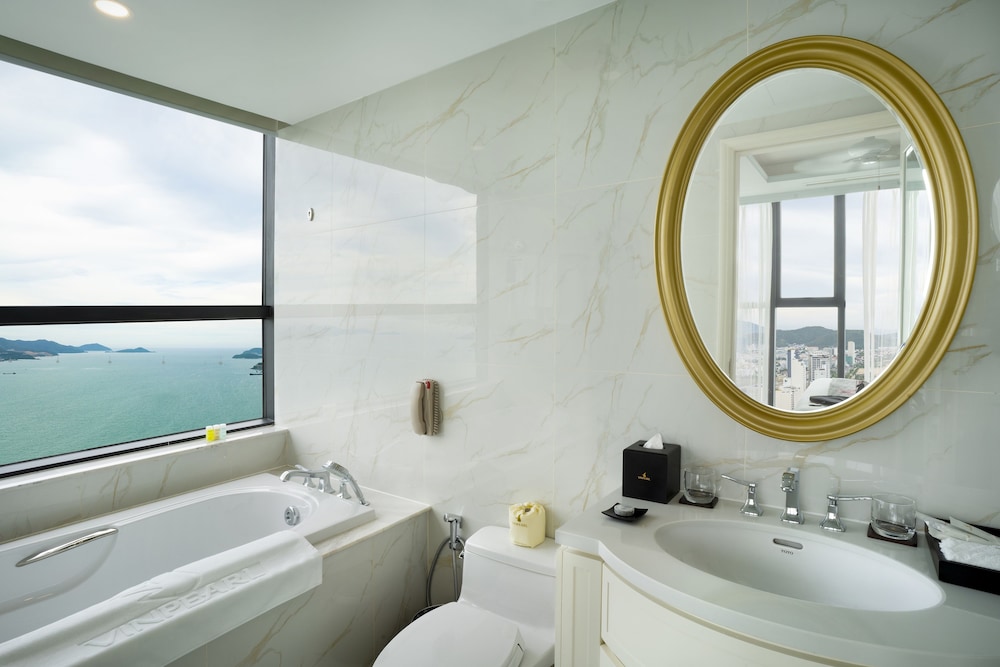 Vinpearl Beachfront Nha Trang 26/74