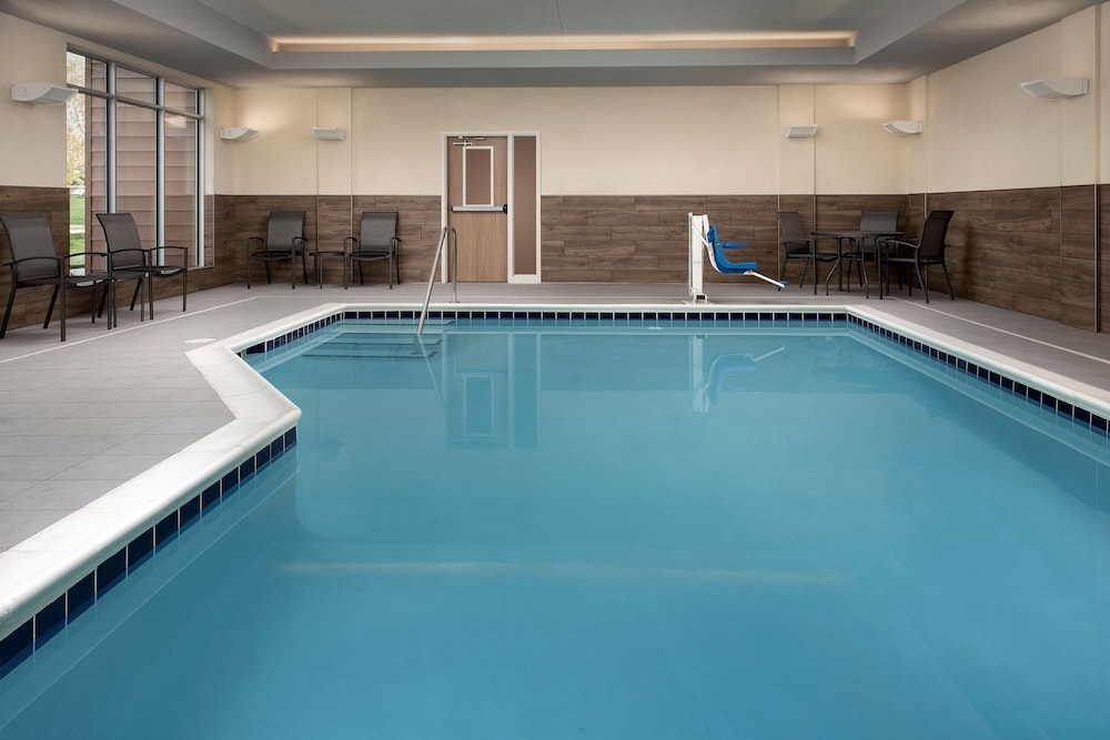 Fairfield Inn & Suites by Marriott Boise West 18/33