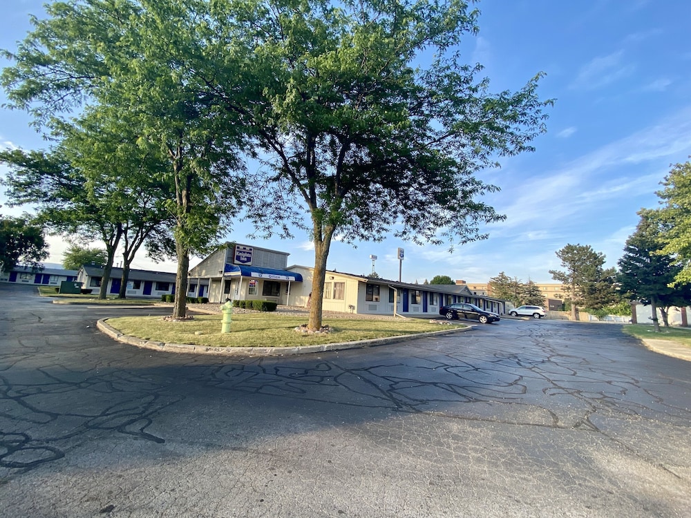 Knights Inn Bridgeport/Frankenmuth 1/19