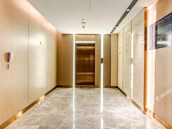 Lavande Hotel (Tianjin Xiaobailou Metro Station, Wudadao) 24/30