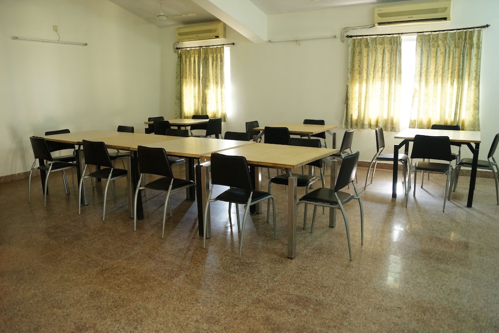 Stay Guru Resort Farm Villa 29/50