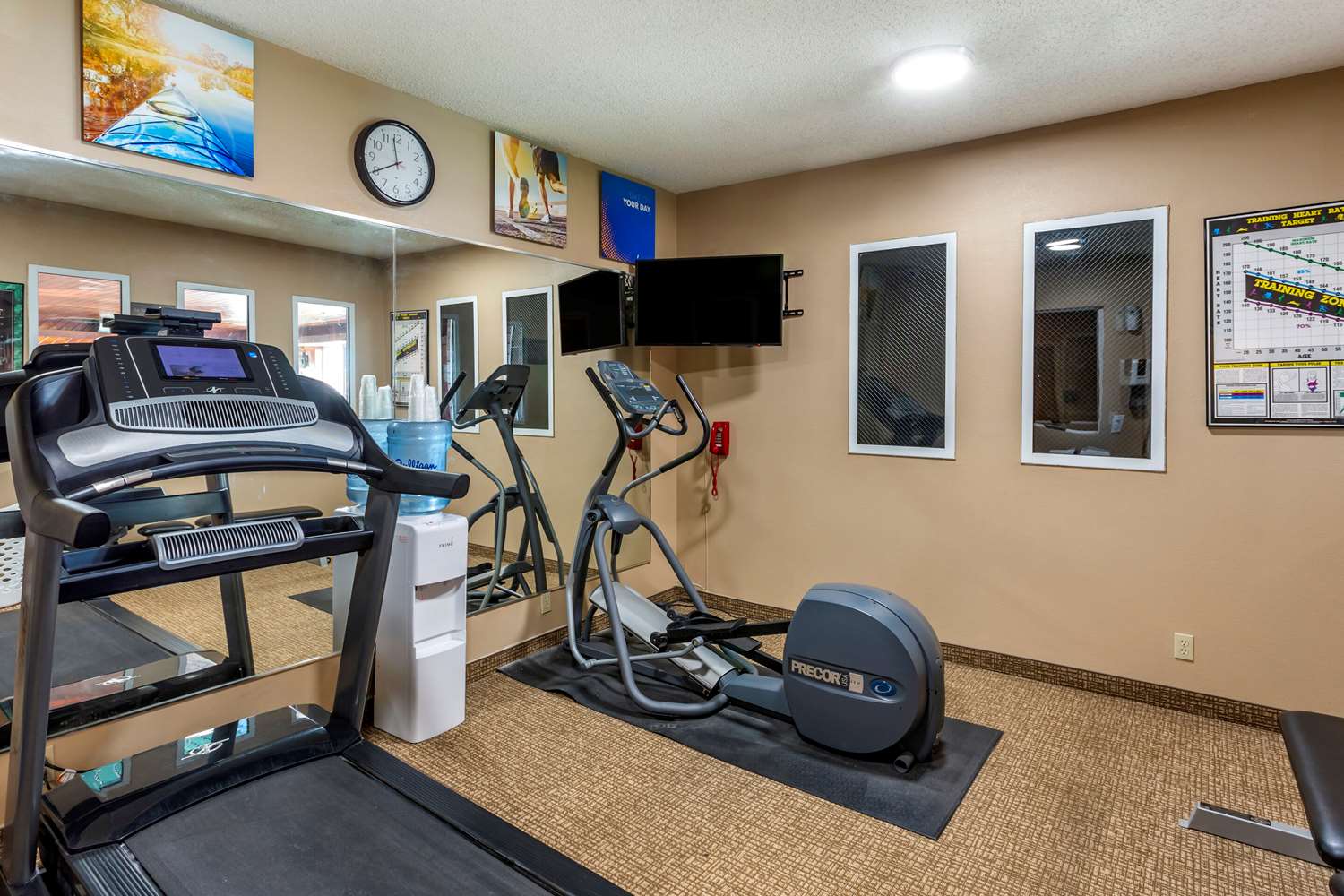 Comfort Inn Evanston I-80 4/9