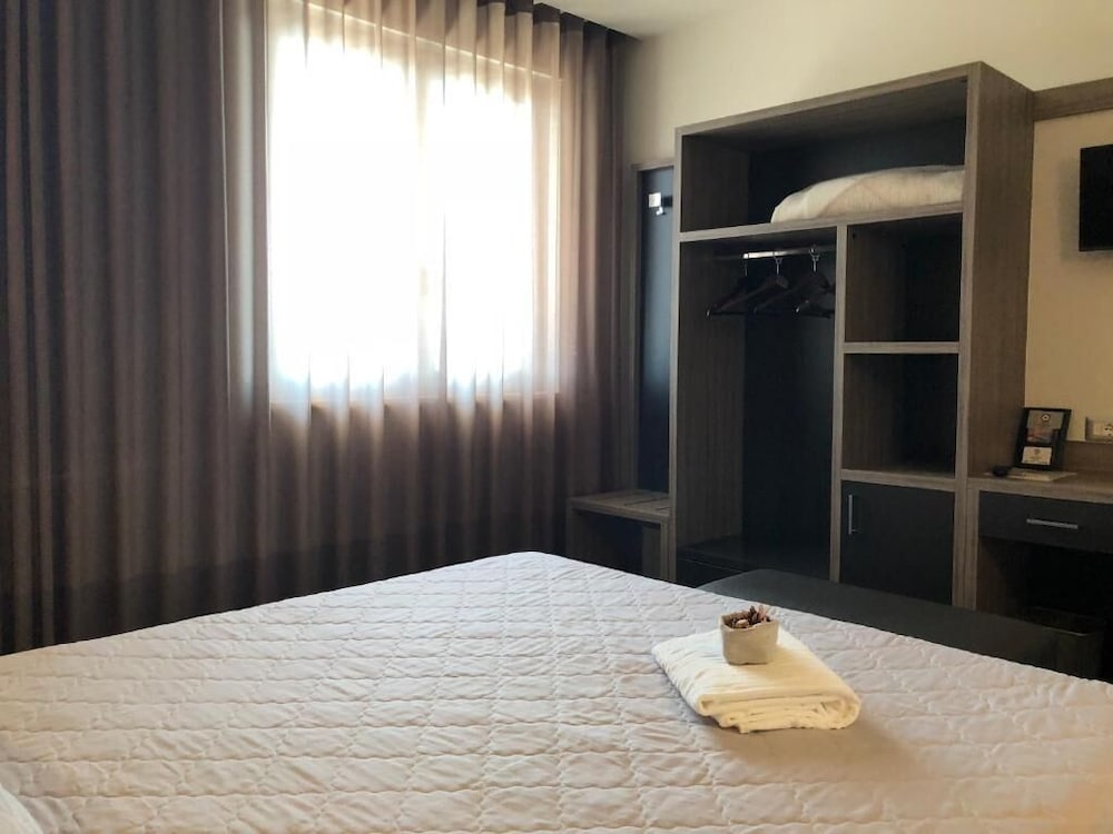 La Sosta Motel 17/50