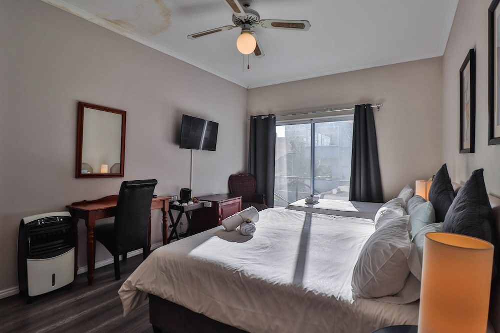 Spring Tide Inn 27/50
